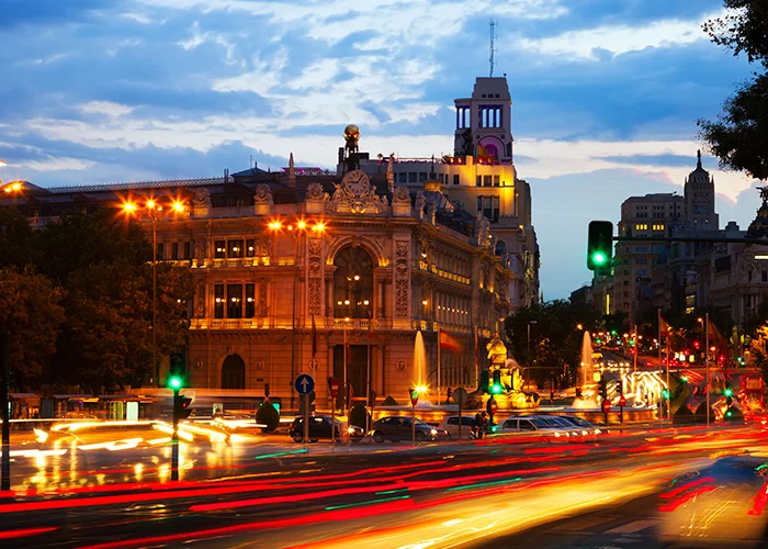 Madrid Histórico: Un Viaje en el Tiempo por la Ciudad