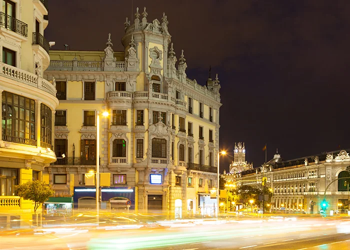 Madrid de noche: guía para descubrir la vida nocturna madrileña